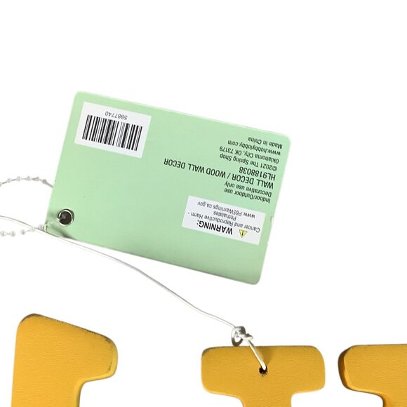 The Spring Shop Yellow Glitter Welcome Sign Home Wall Decor Hanging Door Plaque - Picture 10 of 10